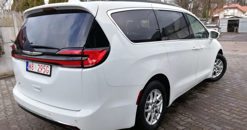 Chrysler Pacifica cena 184500 przebieg: 96800, rok produkcji 2022 z Sośnicowice małe 106